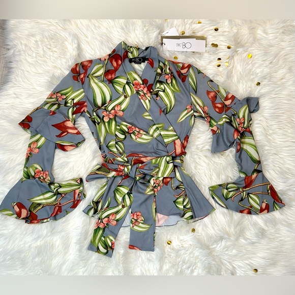 NWT PatBO Blue Zebrina Long Ruffle Sleeve Wrap Top - Picture 4 of 8